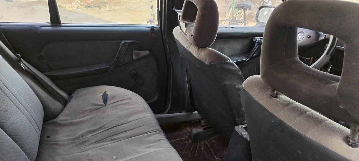 سلام عليكم اوبل رقم  نجف تحويل مشروع وطني العنوان بغداد سياره مكينه وكير واكسن فول سعر12 وبيهه مجال بسيط. مستعجل عله بيعته ***********
