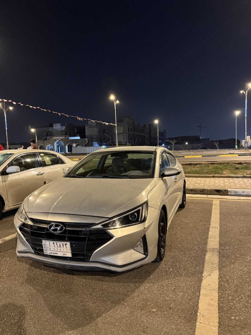 السلام عليكم
النترا ١٩ بيها بنيد بس رقم بابل بائسمي ما ناقصه شي مكاني كربلاء سعر ١٣٠ ***********
