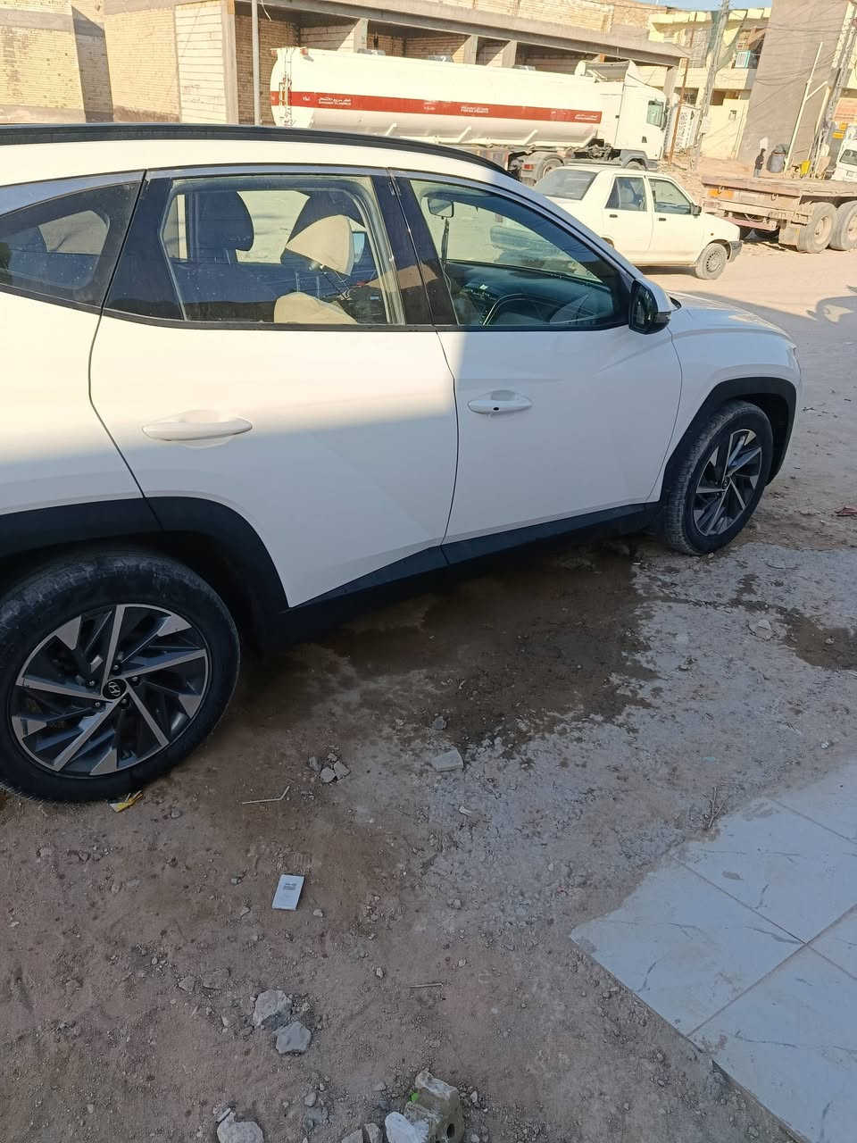 توكسان موديل 22 خليجي محرك 2000 رقم اربيل سنوية بعد ما نافذه ماشيه 112 ألف تفاصيلها واضحه بالسونار السعر 193 موبايل ‏‪0781 778 3914‬‏ مكاني النجف
