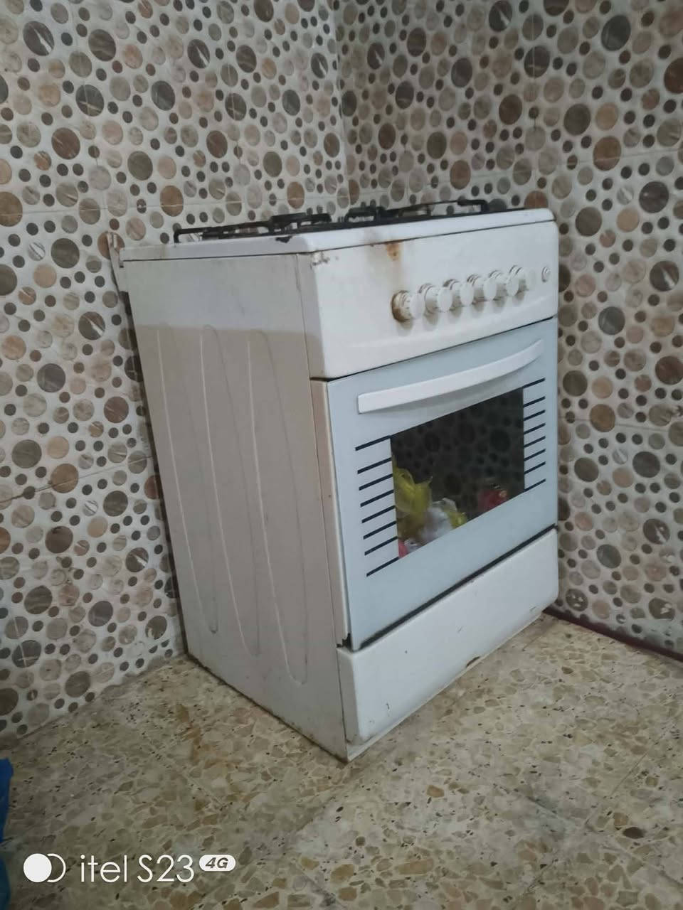 السلام عليكم طباخ وسنكي متوازي عله بيعهن ***********
