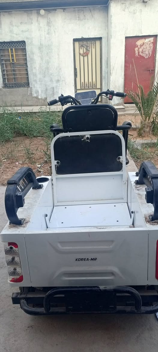 للبيع مدعوم نقص بس بطاريات 
استعمال اقل من شهر العنوان البصره السعر 600 و بيها مجال للتوصل بس واتساب 
***********
