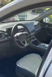 بي واي دي • ٢٠٢٥ • ١٢٠٠ كم