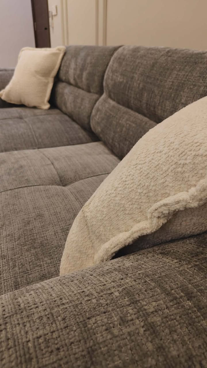 تخم ١٠ مقاعد الظهر سلايت السعر مليون و700 وبي مجال 
المكان بغداد الشراي خاص ***********
#لايك
#اثاث
#اكسبلور
#غرف
