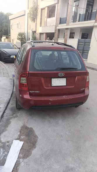 لسلام عليكم راندو 2007 ماشيه 83 الف محرك 6 سلندر 2700 مصبوغه السياره كلها 
مكان السياره بغداد كراده السعر 90 الاتصال *********** ابو سامر
