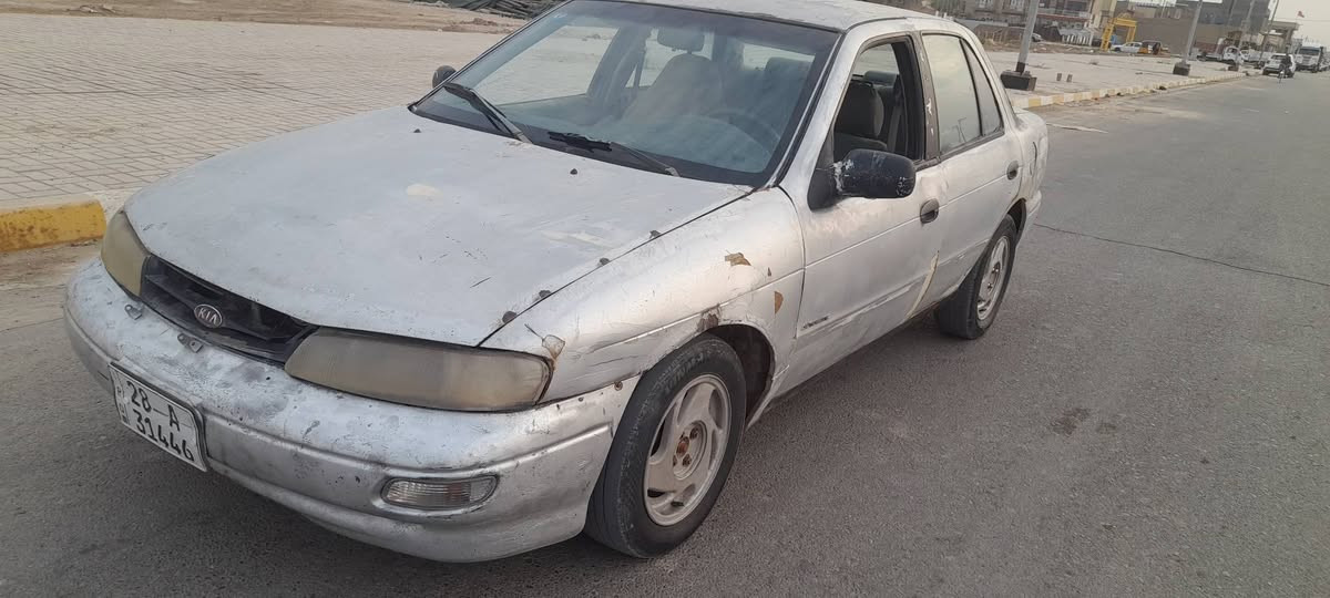 السلام عليكم للبيع كياسيفيا ٩٦ رقم انجليزي بسمي تحويل ثاني يوم محرك مسكر كير عادي بدون خياسات تحتاج رشة صبغ جمالية مكاني واسط الصويره ***********
