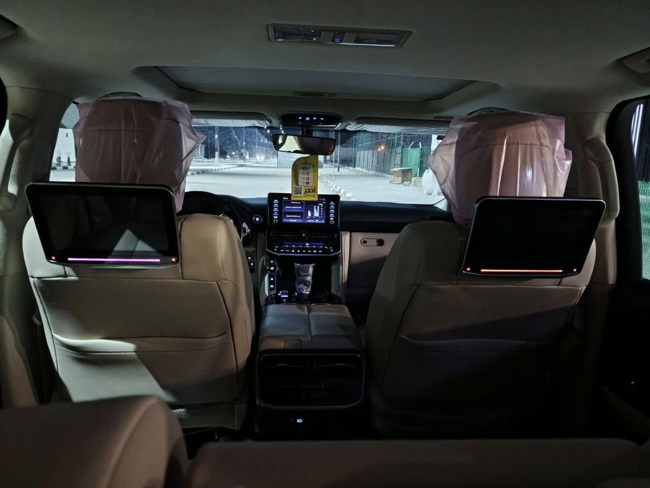 لاندكروزر 2023 للبيع
فول مواصفات. LIMITED
ماشية 26 ألف كم فقط.
السيارة مكفولة من الزيرو وعلى إيدي بعدهي.
ومازالت داخل الضمان ومكفولة من كلشي.
كاعياتها وبصمتها الثانية بعدهي ممفتوحة.
السيارة مغلفه تغليف PPF كامل من شركة Nano Ceramic ب 2000$
استخدام نظيف جداً، شرط الفحص.
ساز باب أول.
رقم بغداد باسمي، تحويل ثاني يوم.

السعر: 69,000$

***********
