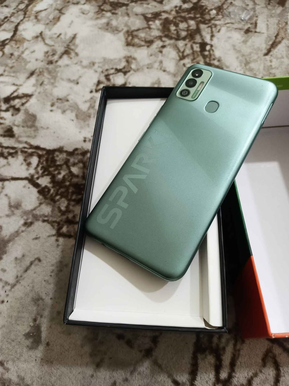 تكنو سبارك 7 للبيع 
جهاز كلش حلو ونضيف 
الذاكره 64 
السعر 75 Singapore


**إذا كنت صاحب هذا الإعلان وتريد حذفه لأي سبب، رجاءا أرسل رسالة إلى الدعم الفني**