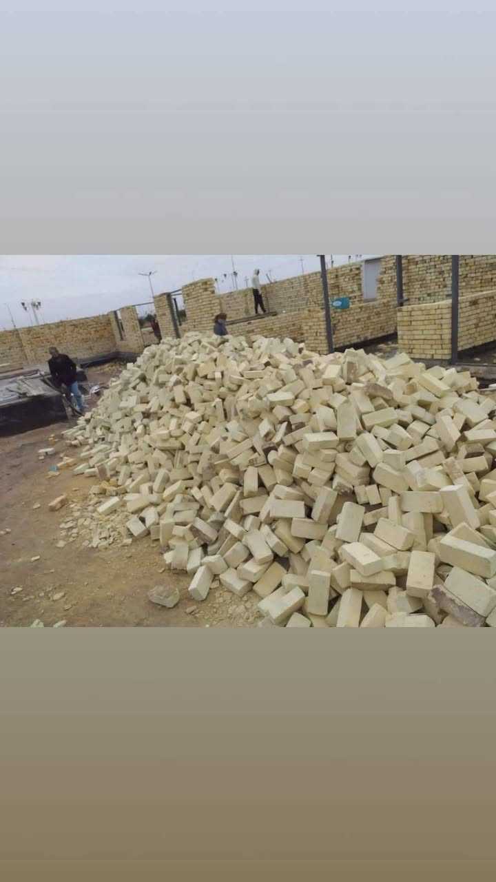 طابوق الصلاح عدد 4300 يوجد توصيل كل محفظات وعشايرة الكرما ***********
