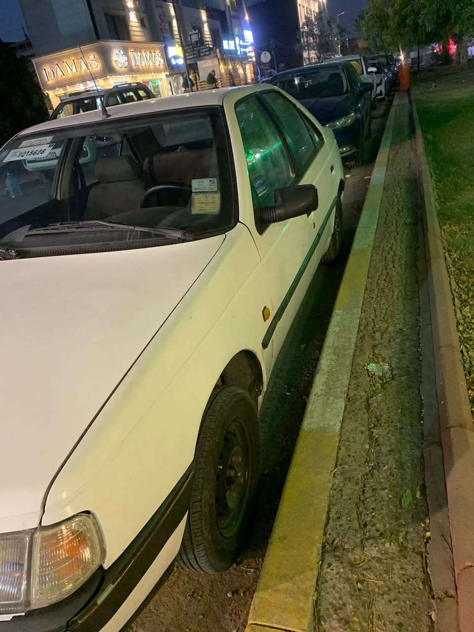 بيجو روى للبيع موديل 2008 سنوية جديدة بسمي 

رقم بغداد 
سيارة بلادية تبريد ثلج گير محرك كهربائيات جيد جداً 

السعر 36 ورقة 

العنوان بغداد حي الإعلام 
المزيد من المعلومات للإتصال ***********
