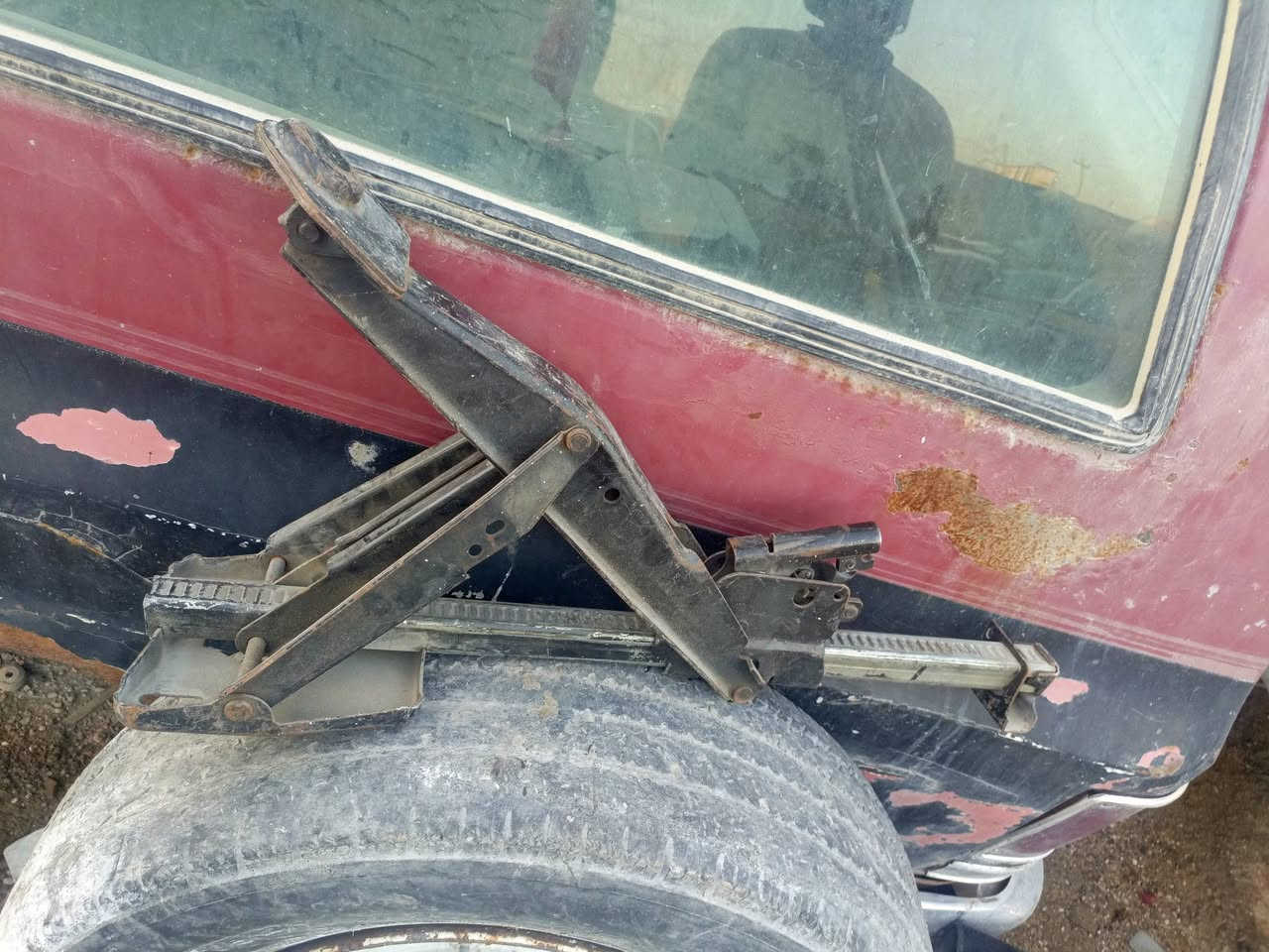 جك كابرس جديد وارد ما مستخدم بالعراق
***********
