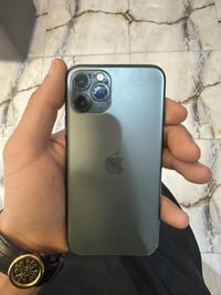 ايفون ١١ برو الصغير للبيع ذاكره ٢٥٦ بطاريه ٦٨ جهاز وتر بروف ما مفتوح م...