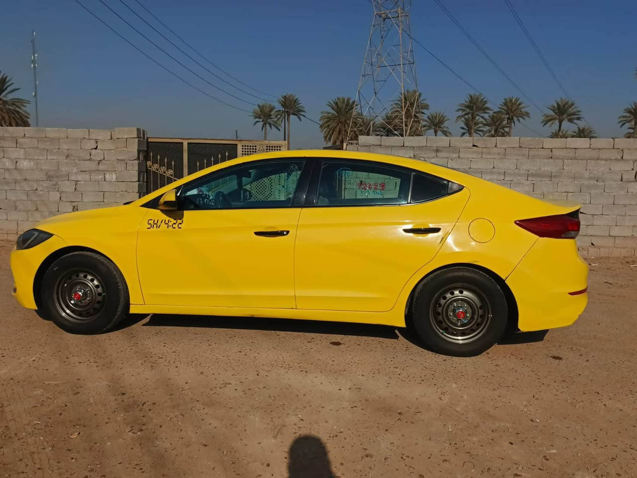 سلام عليكم

للبيع النترا موديل ١٧ رقم بغداد

ماشية 121mi
سونر موجود 

نص فول 

حجم المحرك 2000 دوش

السعر 123 وبيه مجال بسيط

مكان السياره ابو غريب 

اتصال على هذا ٠*********** بغداد, العراق
