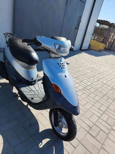 دراجة بيجي للبيع السعر ٤٠٠ وبيهه مجال الشراي يتصل عل الرقم *********** مكانهه السماوه كرهبايات شغاله مكينه ناعمه
