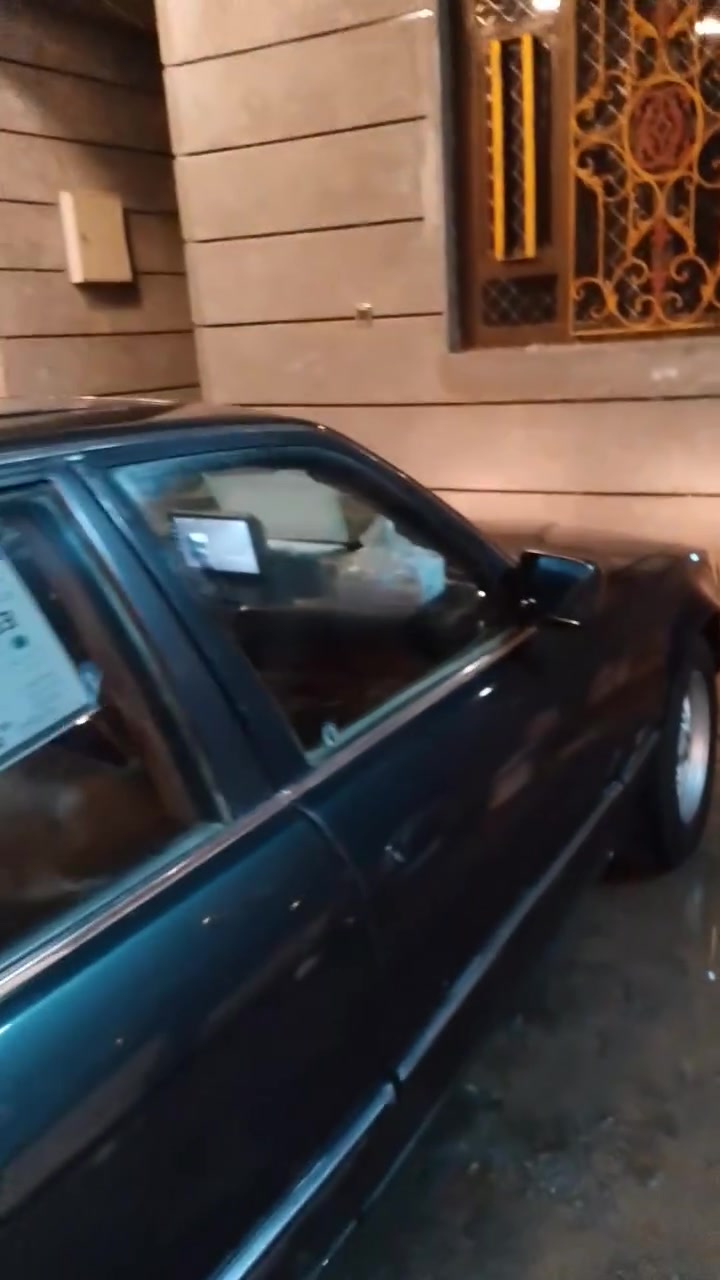 من رخصه الادمن ⚜️
BMW E32 735i⚜️

موديل 1992♦

رقم بغداد مشروع وطني ✴️

صدر 80%✅

تخم تاير جديد ✅

مكينه نضيفه ♦

الكير بي مشكله ( من يحمه يقل السحب ماله) 🟦

ابيعلك كير كايم 🔶

السياره كشر نضيف بس يراد صبغ للبنيد والجاملغ الايمن 🔰

البنيد ماله الابلادي موجود بس بيه ضربه خفيفه من الامام♻️ 〽️

السياره جاهزه من كلشي عدى الكير ♦

فتحه سقف ثلاث وضعيات 🔋

جام كهرباء شغال APS شغال 🪙

رقم التلفون *********** بي واتس اب وموجود خاص🪄  
الصور القديمات مع الجديدات 🏳

السعر قيم بما يرضي الله 📌

اسف على الاطاله وسلامتكم ♥
