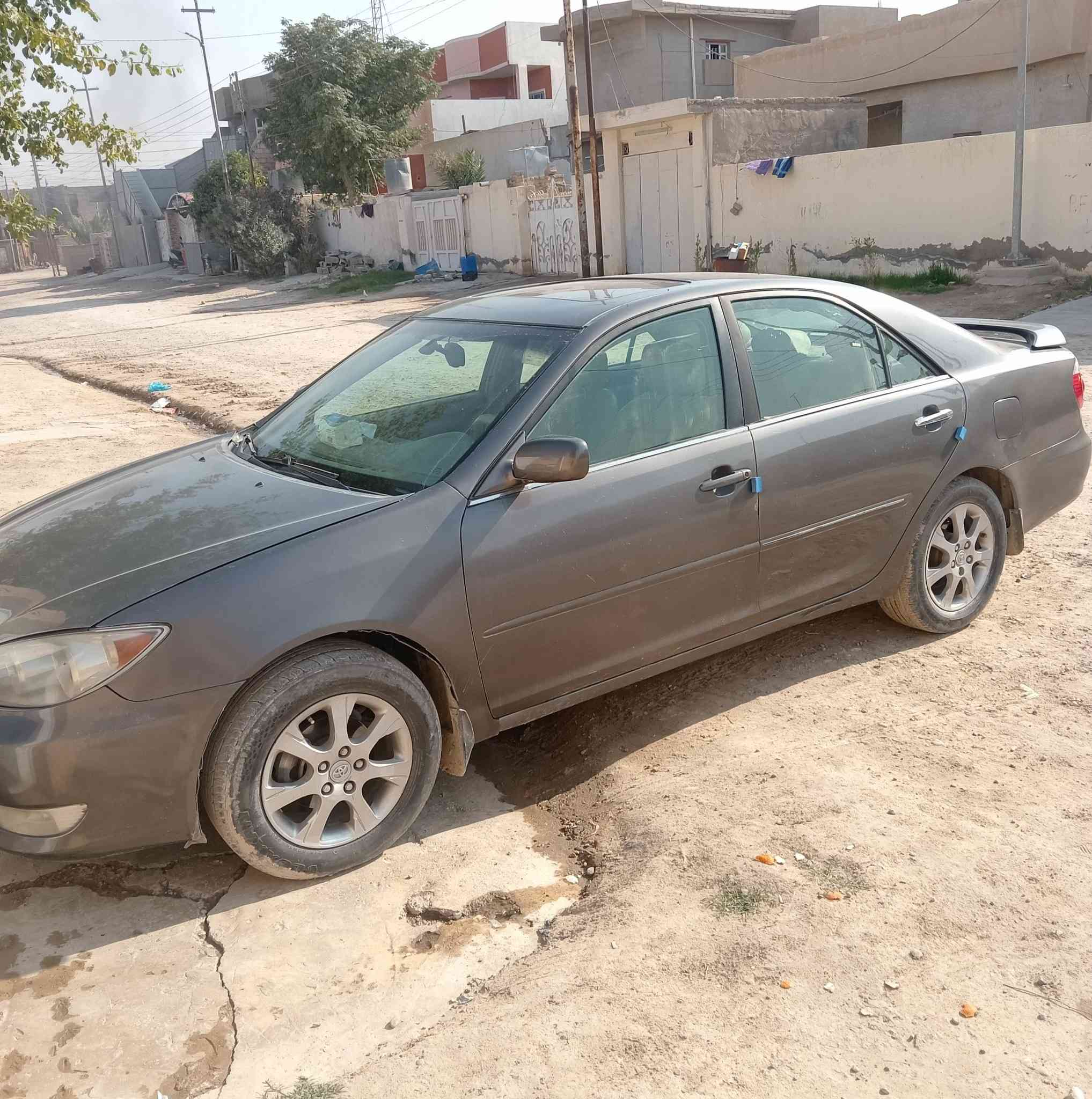 السلام عليكم للبيع كامري موديل 2005 وارد امريكي 6 سلندر صبغ عام جماليه كير محرك صدر كله تمام  رقم بغداد تحويل مباشر مكاني صلاح الدين سامراء السعر 85 وبيها مجال ***********
