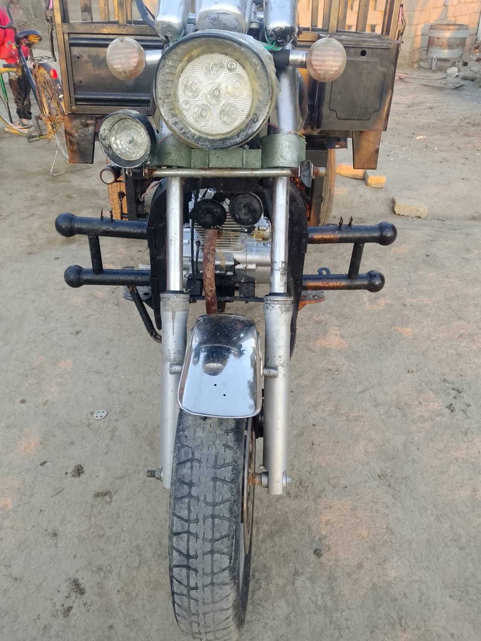 السلام عليكم ستوته للبيع اوراق أصولي موديل 2021مكينه 2025العنوان مهناويه السعر مليون ونص الشراي يتصل ***********  هذا رقم بيه واتساب وعادي ادخلون خاص ع حسابي
