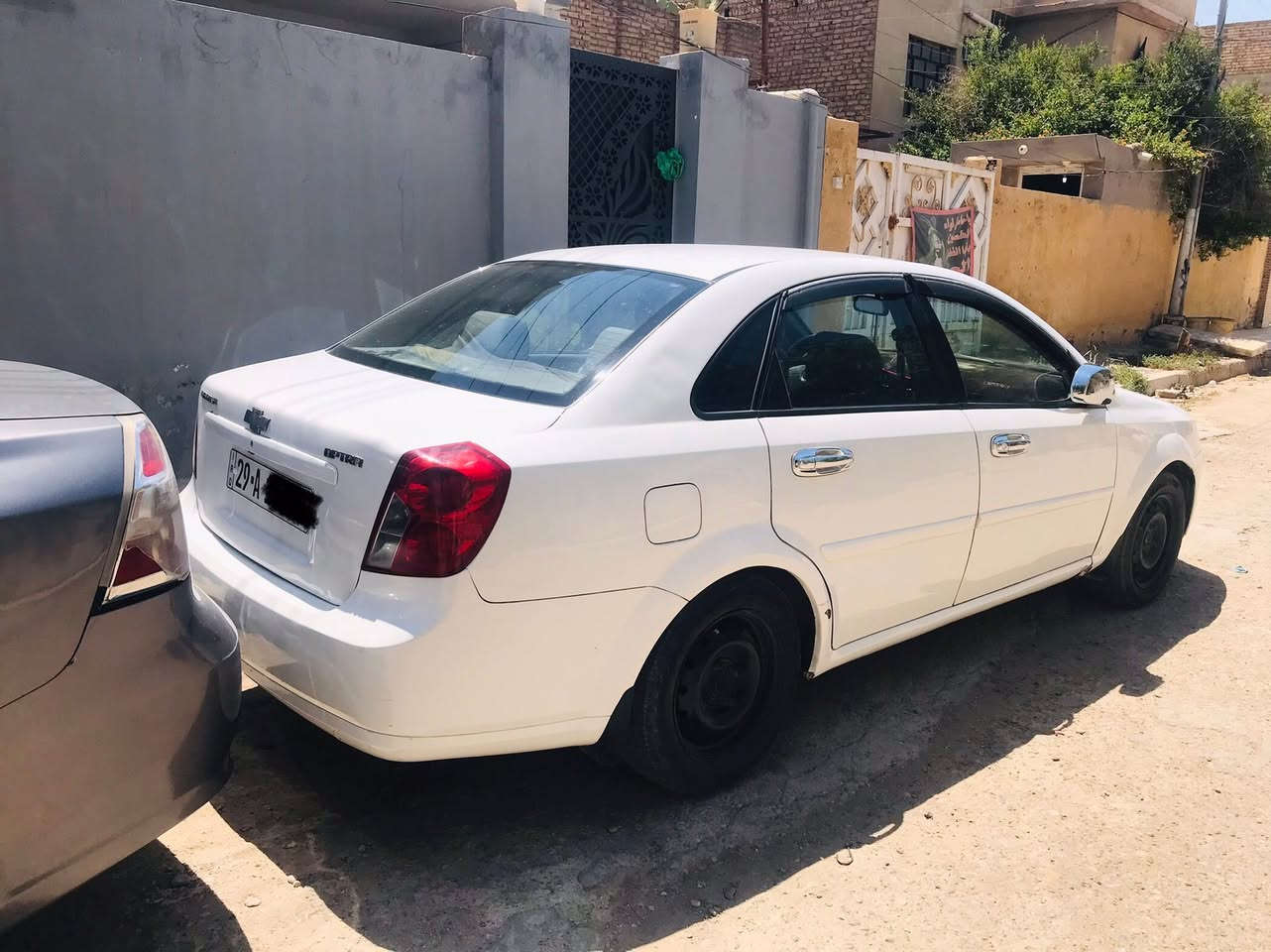� للبيع شيفروليه أوبترا 2011 🚘
✅ صبغ جاملغ الايمن مع الباب الصدر والخلفي 

✅ ظربة في الجنطة خفيفة

✅ مكينة مكفولة 

   ?  ( وكير عاطل )

 
✅ منظومة تبريد كاملة جديدة
✅ تخم تايرات مع ويلات أصلية

مكاني واسط / الكوت

📞 للاستفسار والمشاهدة التواصل على الخاص أو الاتصال
 
رقم صاحب السيارة 
***********

السعر 66 $ وبية مجال
