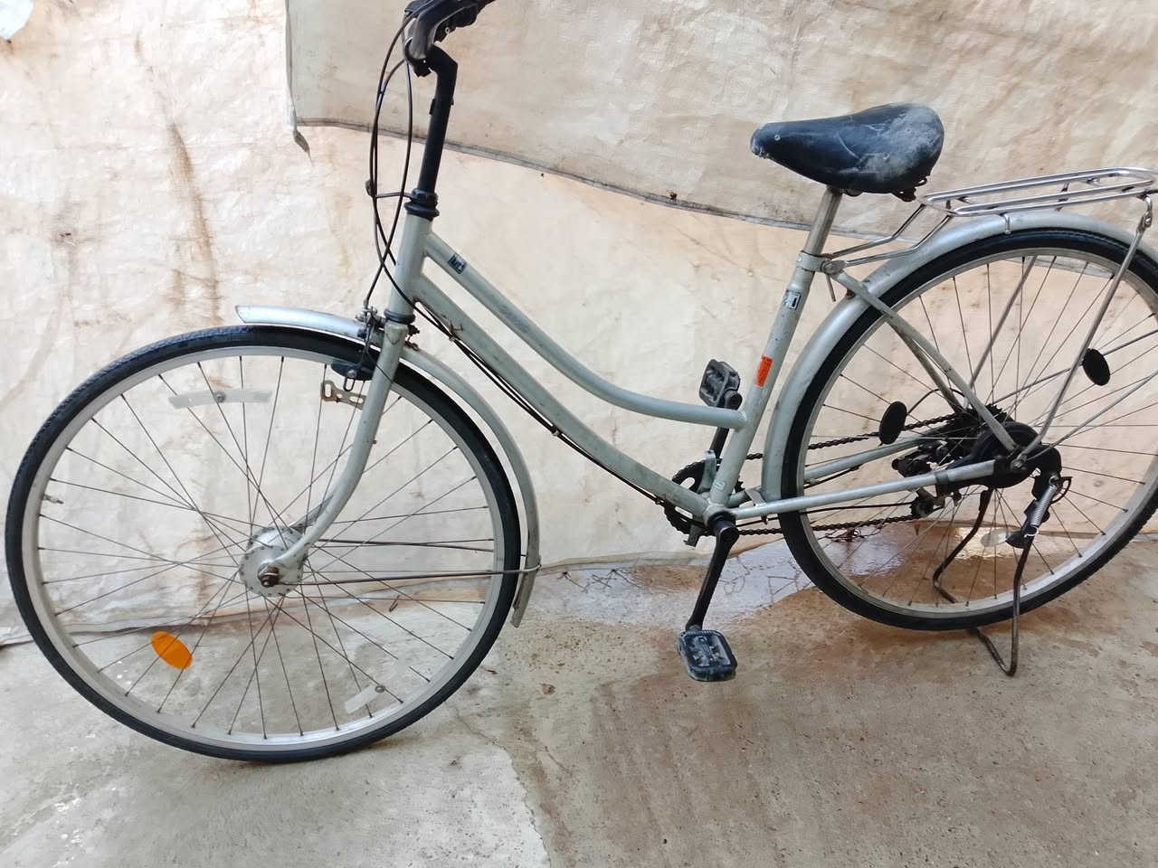 باسكال للبيع
مكان حي سومر 
سعر 75


**إذا كنت صاحب هذا الإعلان وتريد حذفه لأي سبب، رجاءا أرسل رسالة إلى الدعم الفني**