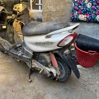 دراجه ماكس قجمه سعر200الف دراجه شغاله كلشـي مابيه ابيعه على حطته دراجه...