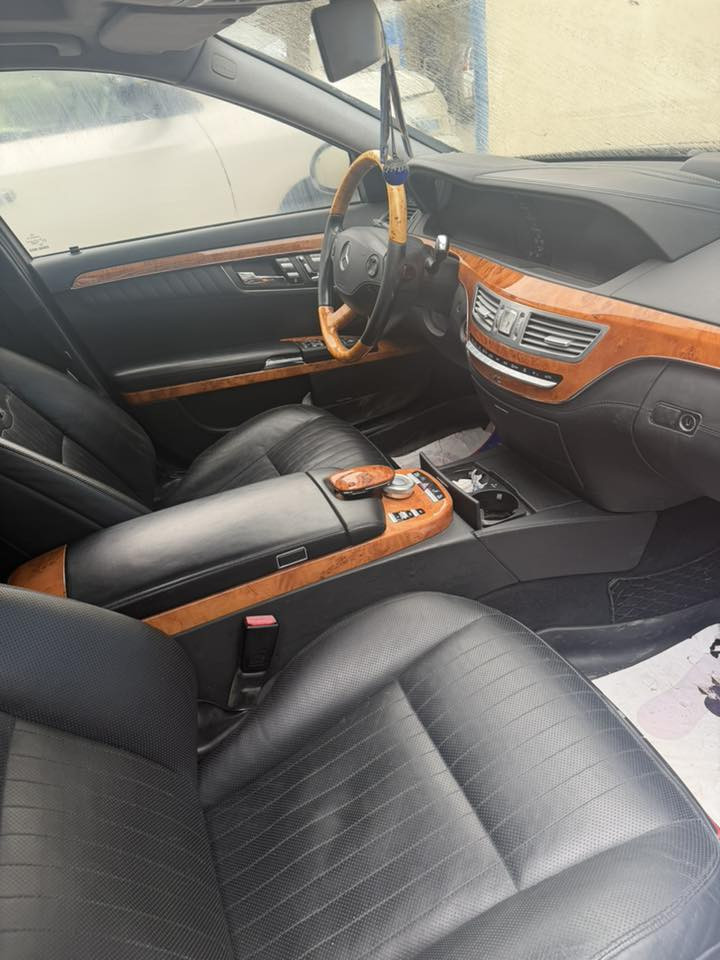 مرسيدس للبيع أو مراوس vip فول مواصفات 2009 سياره جاهزه من كلشي مكفوله من سرقه وانتربول والكص العنوان بصرة السعر (120)وبيها مجال اتصال ***********
