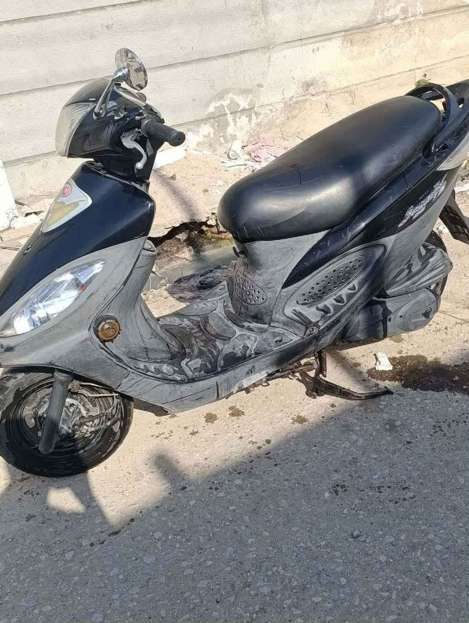 دراجه للبيع مكاني قضاء رفاعي سعر 650 وبيه مجال مكلف بل نشر شراي تصل ***********
