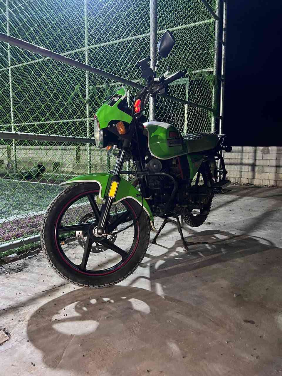 دايوان 2024 مكفوله كفاله عامه أوراق.
محرك 200cc مكانه واسط صويره ناحيه سيد شهداء 
*********** سعر 1500وبيه مجال للشراي
