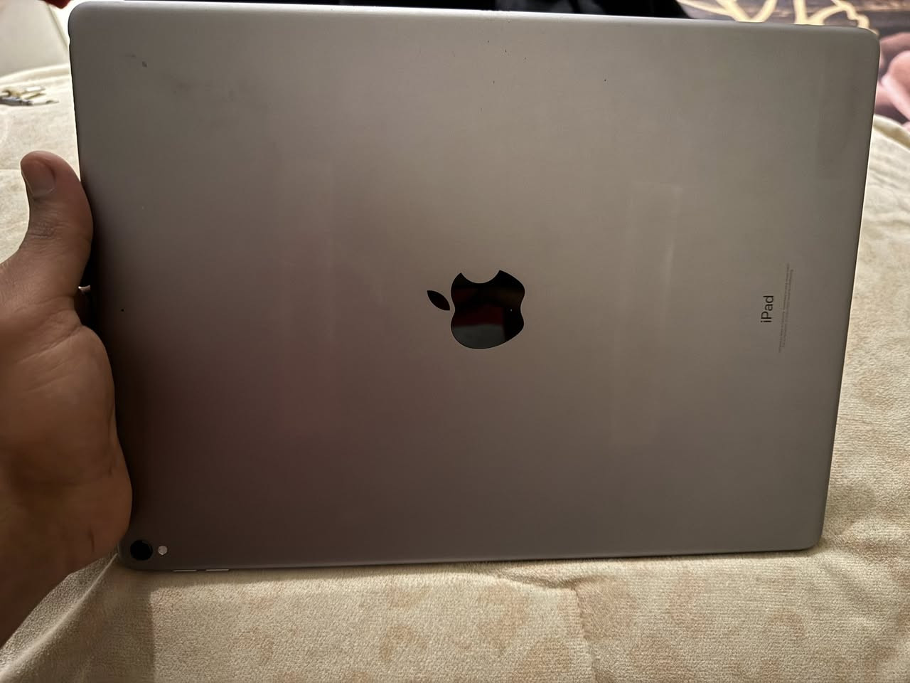 ايباد برو 12.9 نظيف كلش بطاريته ٨٩ سعره ٤٥٠ بابل مسيب


**إذا كنت صاحب هذا الإعلان وتريد حذفه لأي سبب، رجاءا أرسل رسالة إلى الدعم الفني**