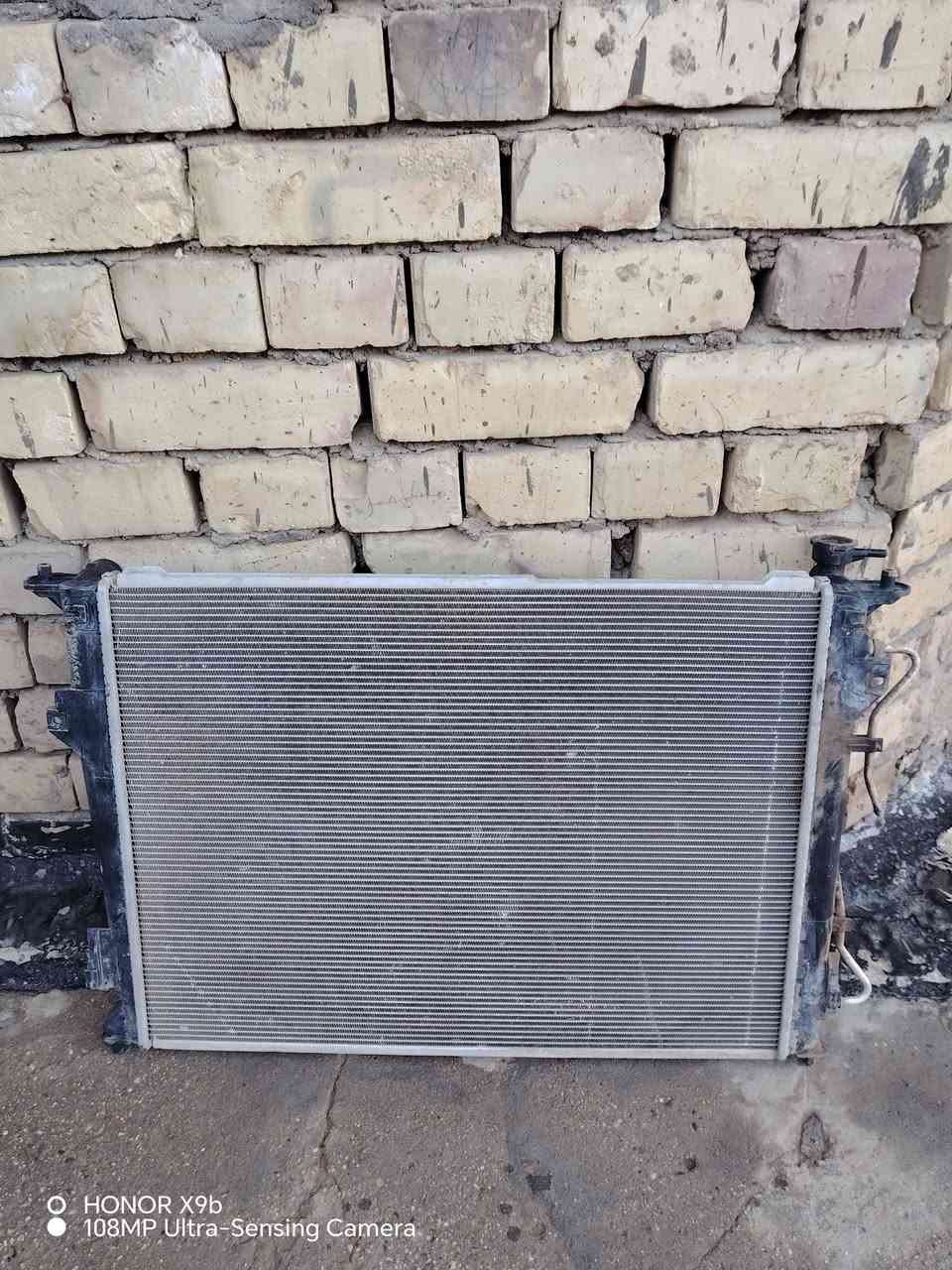 السلام عليكم
راديتر  للبيع نظيفه كلش 
***********
