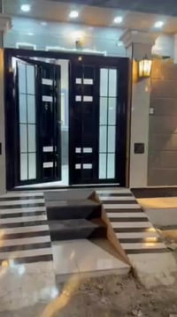 بيت للبيع • شارع السفير • ١٠٠م