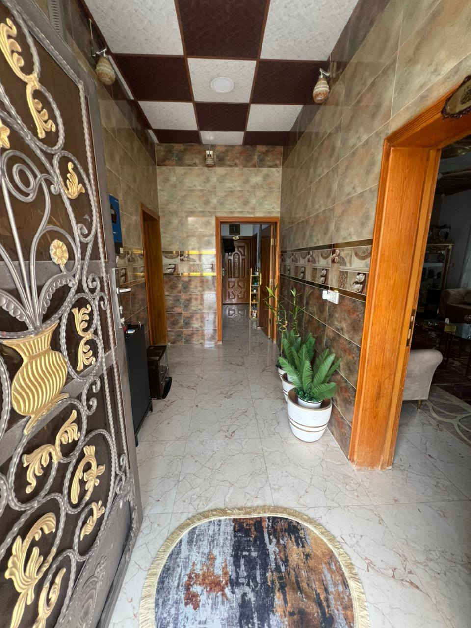 الاستفسار على هذا الرقم ***********
