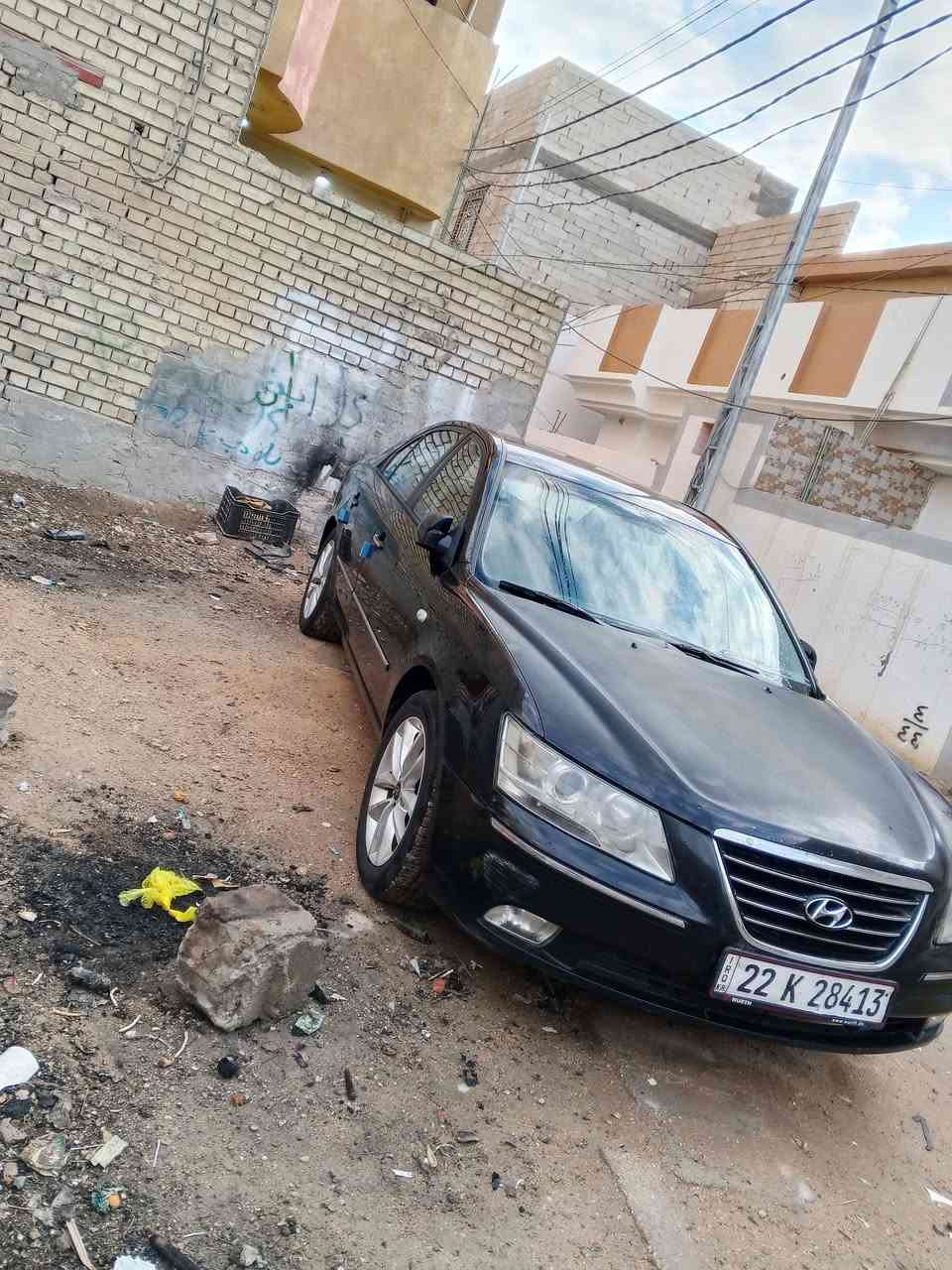 سوناتا للبيع موديل 2010 رقم اربيل بسمي بيه قطعتين عليه غرمات مليون يزل من السعره مكان كربلاء مامتواجد عل فيس السعر 90 وبيه مجال رقمي ***********  ***********
