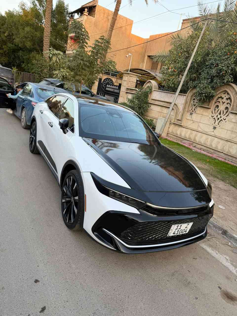 كراون هايبرد ماكس بلاتينيوم ٢٠٢٤ مرقم بغداد فول بانوراما جام واوتو بارك جلد تبريد وتدفئة رادارات جانبيه وامامي و محافظه ع مسار بيها صبغ بنيد وحاملغ ايرباك ستيرن موجوده بشارع فلسطين

‭0770 007 2018‬
