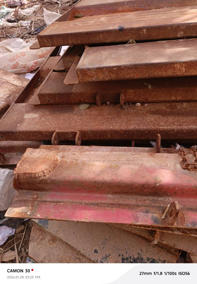 السلام عليكم اجناب مال عربانه 13/60
للبيع الامكان في بابل القاسم الرقم تلفون ***********
