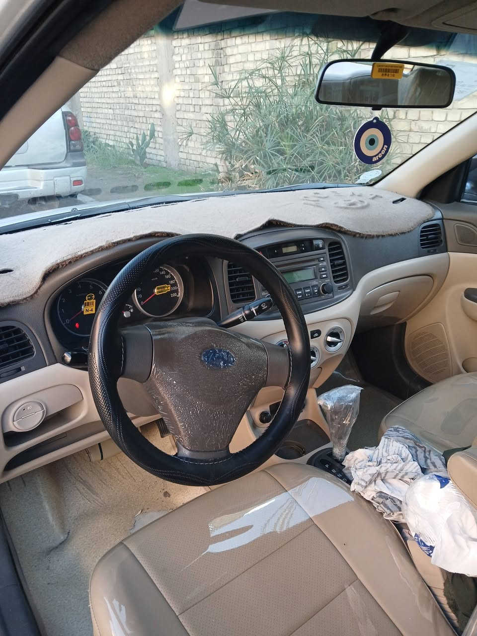 السلام عليكم للبيع هونداي اكسنت 2010 الشركه العامه محرك 1600 مكفوله من الصبغ رقم بغداد نكليزي الجديد ***********
