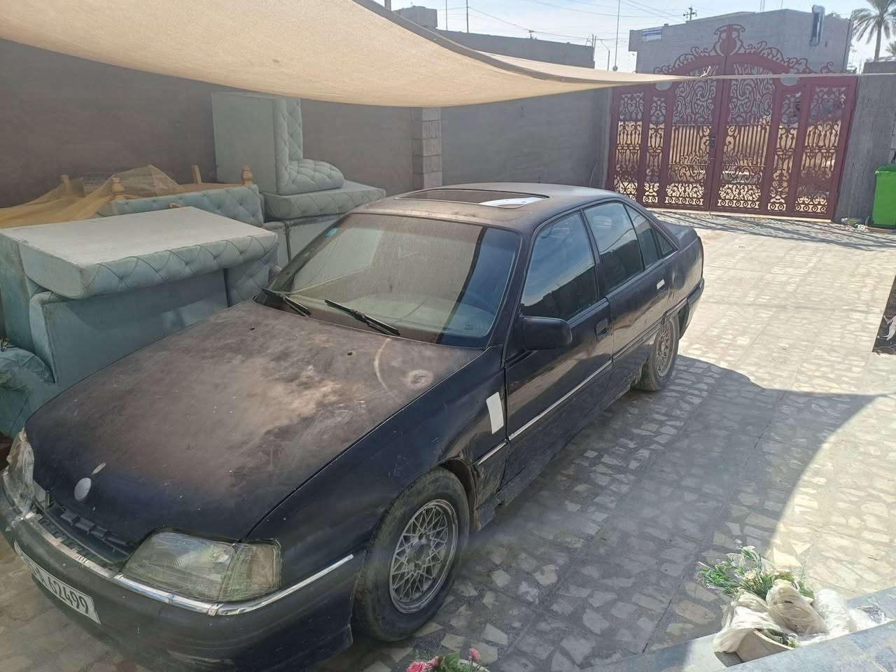 السلام عليكم سيارة اوبل اوميكا 1993 سيارة كشرها مثل ما بالصورة و شاصي نضيف جدا و مكينة فول كير حالة متوسطة رقم انكليزي انبار تحويل سيارة بلادية على وضعها ما معمرة خياسات قليل جدا صدر جديد كامل حتى الفرممة مبدلة كهربائيات الك عليه تريد شوي مداراة ترجع بحيلها 27 ورقة رقمي *********** مكاني سجارية
