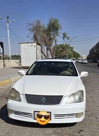 تويوتا كراون • رقم بصرة • ضربة خفيفة