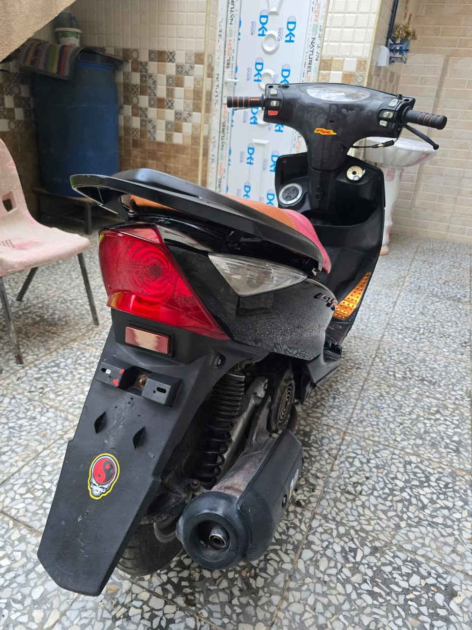 السلام عليكم دراجه ثعلب لون اسود شلعه و معدل دراجه تلمع لمه من النضافه نقصها بس باتري سلف شغال عل فحص كامله مابيها اني نقص انكر و اطلع بلاديه من البجم للبجم السعر 450 للتواصل او استفسار ***********
