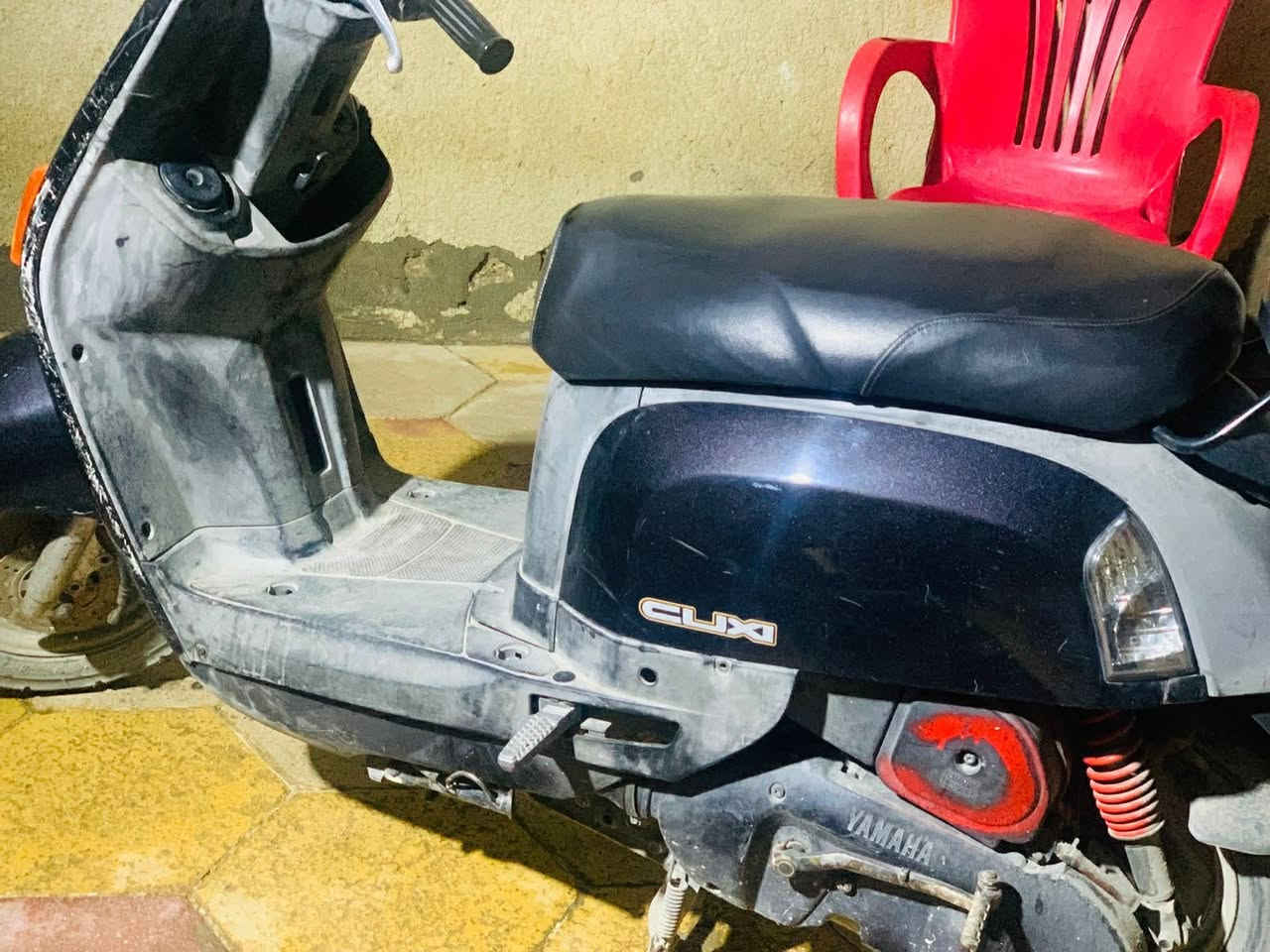 بوليس موديل 8 نضيفه كما موضح بالصوره 
مكان كربلاء كابريته 
سعر 750 وبيه مجال 

***********
