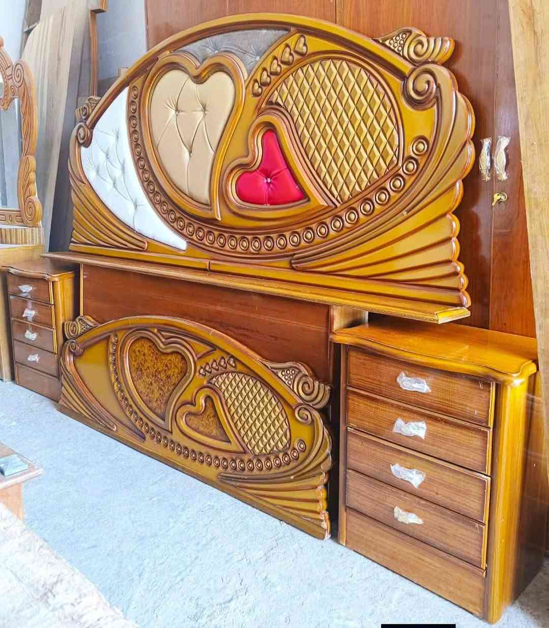 السلام عليكم للعرسان غرفة نوم حديثة تسكام حطاطه تكمه فوق الثقيل صاج بالكامل تفصال درجة اولى تزكام السعر ٦٧٥ الفف
للبيع غرفة نوم صاج حديثة كنتورها ابو ٦ ابواب وملحق  غرفة صاج داخل وخارج وظهر وللمعلومه الظهر جرجوبه براغي غرفة عمل نجارة حقيقي شغل توصا درجة اولى تفصال تسكام حطاطه تكمه متنشال فوق الثقيل استخدامها كلش قليل طبعا مسويها ضعف سعرها مرتين وبالعافية على الياخذها غرفة تسوى كامله وجاهزة من الصبغ للمفتاج نظافتها ١٠٠/١٠٠ السعر  ٦٧٥ الف المكان بغداد الكرخ #متوفر توصيل بكروة سارع بالحجز مراسلة الصفحه وبخدمتكم #ملاحظه متابعه للصفحه ليصلك كل ماهو جديد


**إذا كنت صاحب هذا الإعلان وتريد حذفه لأي سبب، رجاءا أرسل رسالة إلى الدعم الفني**