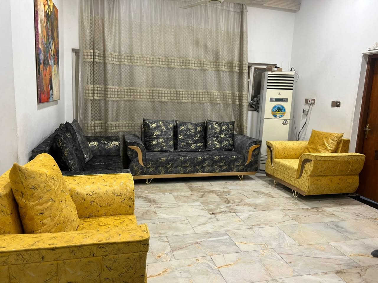 دوشمه ونجاره بركات أل البيت  تمت اعاده دوشمه تخم تركي
تبديل سفنج مميز اول طبي 
قماش تركي درجه اوله 
مستعدون  دوشمة وصناعة ديوان واتخامه  وبحدث موديلات وضمان خمس سنوات ودوشمة چرابي  شغل درجه أوله ومميز  
العنوان/ حي الظباط قرب قطاع الصحي الثاني
رقم الهاتف/***********
