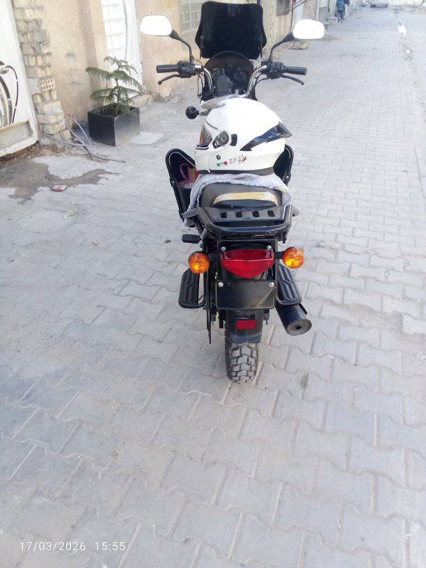 سلام عليكم 
بوكسر 22محرك مكفول وبلاد كهربائياتها شغاله ضفيره بلاد نكره سلف جيب الفةفيتر وفحص 
بدون اوراق 
تجي للبيت تاخذه واسويلك مكاتبه 
اماةبنسبهلترقيم تكدر تروح لشركة المصطفى وطلع أوراقها وتروح ترقم 
مكان بغداد الحريه ***********
