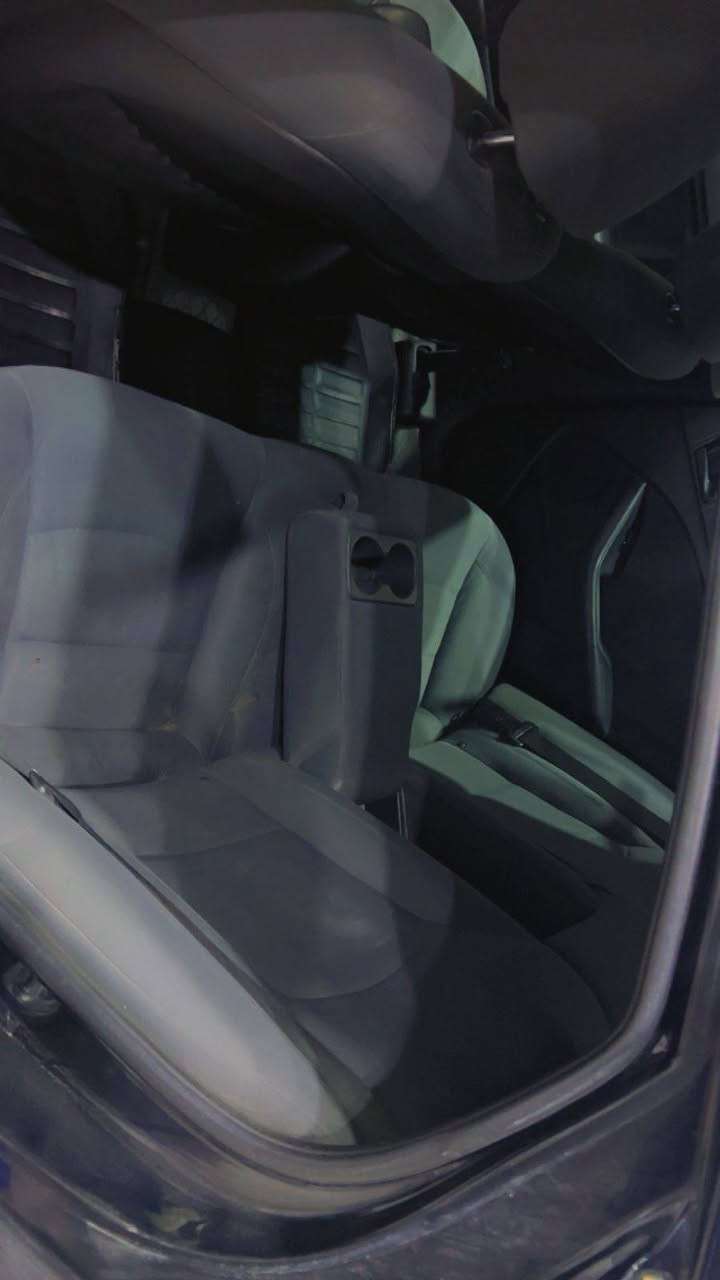 السلام عليكم

كيا أوبتيما ٢٠١٥ امريكي حادثها بجم ما واصل للبرانكيت 

باسمي تحويل

إشاره بالمري 

تحكم ستيرن 

يدات نيكل 

مكينه ٢٤٠٠ gdi جديده صالها شهر 

حداديه جديده 💯 ٪؜
***********
