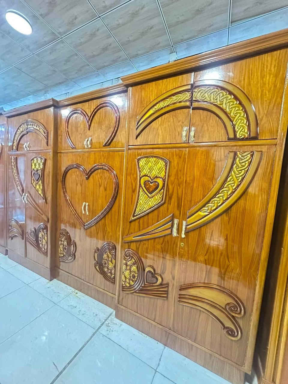 750 داخل وخارج صاج 
نقل وشد مجاني داخل بغداد 
***********
