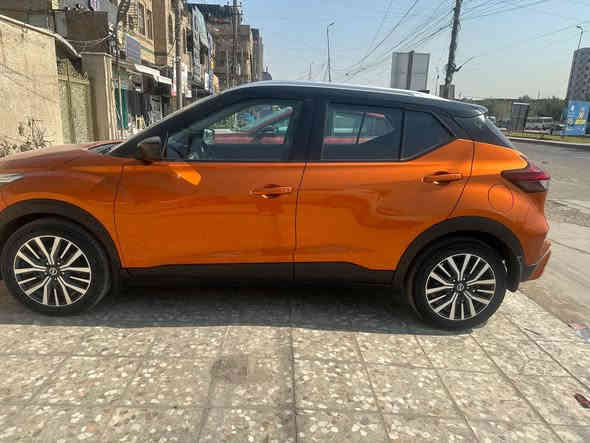 ‏                             ﷽
‏                           السلام عليكم 👋
للبيع …. فقط 
نیسان كيكس فئة  SV
لون مميز مشمشي وقماره سوده 
موديل 2021 
رقم بغداد 
حادث السياره بنيد ودعاميه تم تبديل البنيد ولدعاميه وصبغهم ايرباكات السياره سليمه
السياره ماشيه 43 الف ميل 
تخم تاير جديد باتري جديد حداديه جديده سياره مناقصها شي 
السعر المطلوب 145 ورقه …

 
المواصفات..! 
1-بصمه 
2بلوتوث + aux + usb
3-نضام قياده أيكو + سبورت + نورمل
4-كير أوتو + عادي
5- تدفئه بلكشنات 
6- لايت زنون عدسات بروجكتر زنون 
7-نضام ABS
8- مانع انزلاق
9- نقطه عمياء
10-شاشه
11- كامره
12-حساسات خلفي 
13- رادار جانبيه
14-اشاير بالمري 
15-فول تحكم ستيرن
16- رادار الخطوط البيضاء
17-اوتو بريك 
18-ويل كب كروم 
19-مثبت سرعه
20-كيجات ديجيتل 

 #ملاحظات 📝 "
صور الحادث مرفقه بلمنشور 

ملاحظه :- السياره مكفوله لغد شاصي تكم دواخل ايرباكات كلشي بشرط اكفلهه بلعقد

#العنوان # بغداد 
للتفاصيل اكثر يرجا الاتصال بلرقم 
***********
***********
