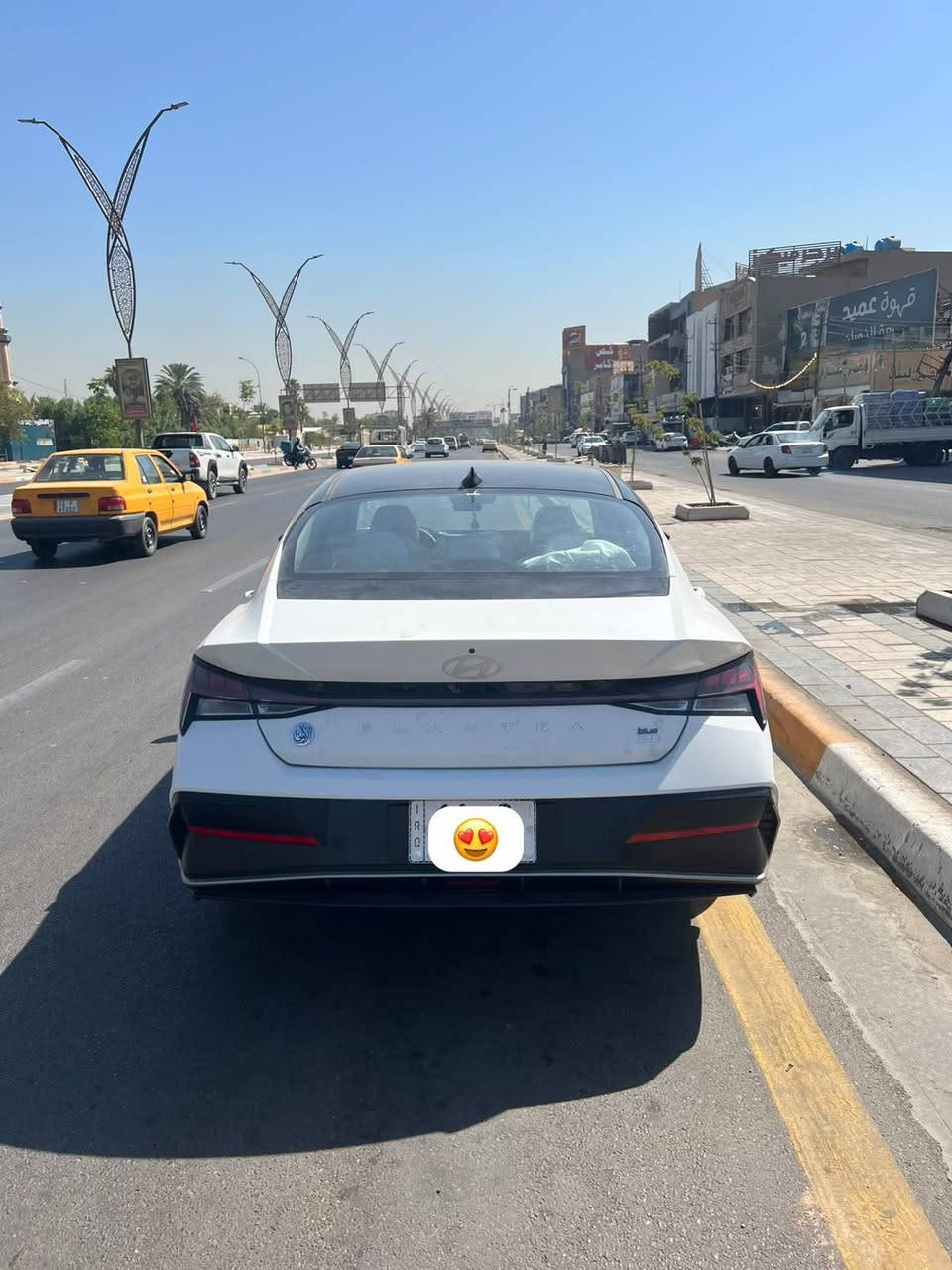 سلام عليكم الانترا تو كلر للبيع فقط موديل ٢٠٢٦ وارد خليجي محرك ٢٠٠٠ دوش فول مواصفات السياره كفاله عامه من كلشي ضمان شركة الاولى بعدهي داخل الضمان السياره ماشيه 11 الف راح اطب 12 مكاني بغداد مدينة الصدر ***********

