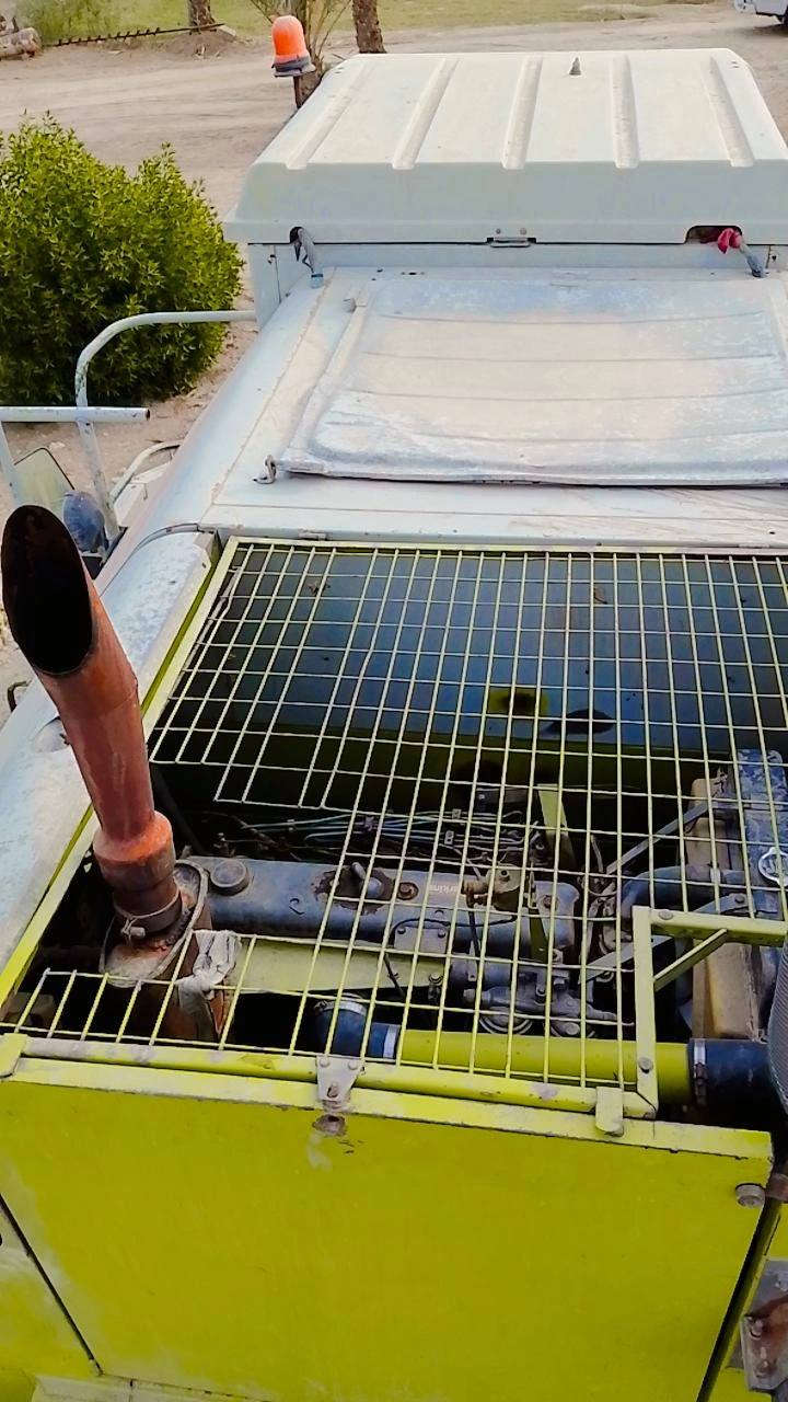 سلام عليكم عندي حاصده كلاس موديل 20210 مكفوله كفاله عامه من كهربائيات وتبريد شغال تاير عريض شراي ينتصل عل رقم ***********
