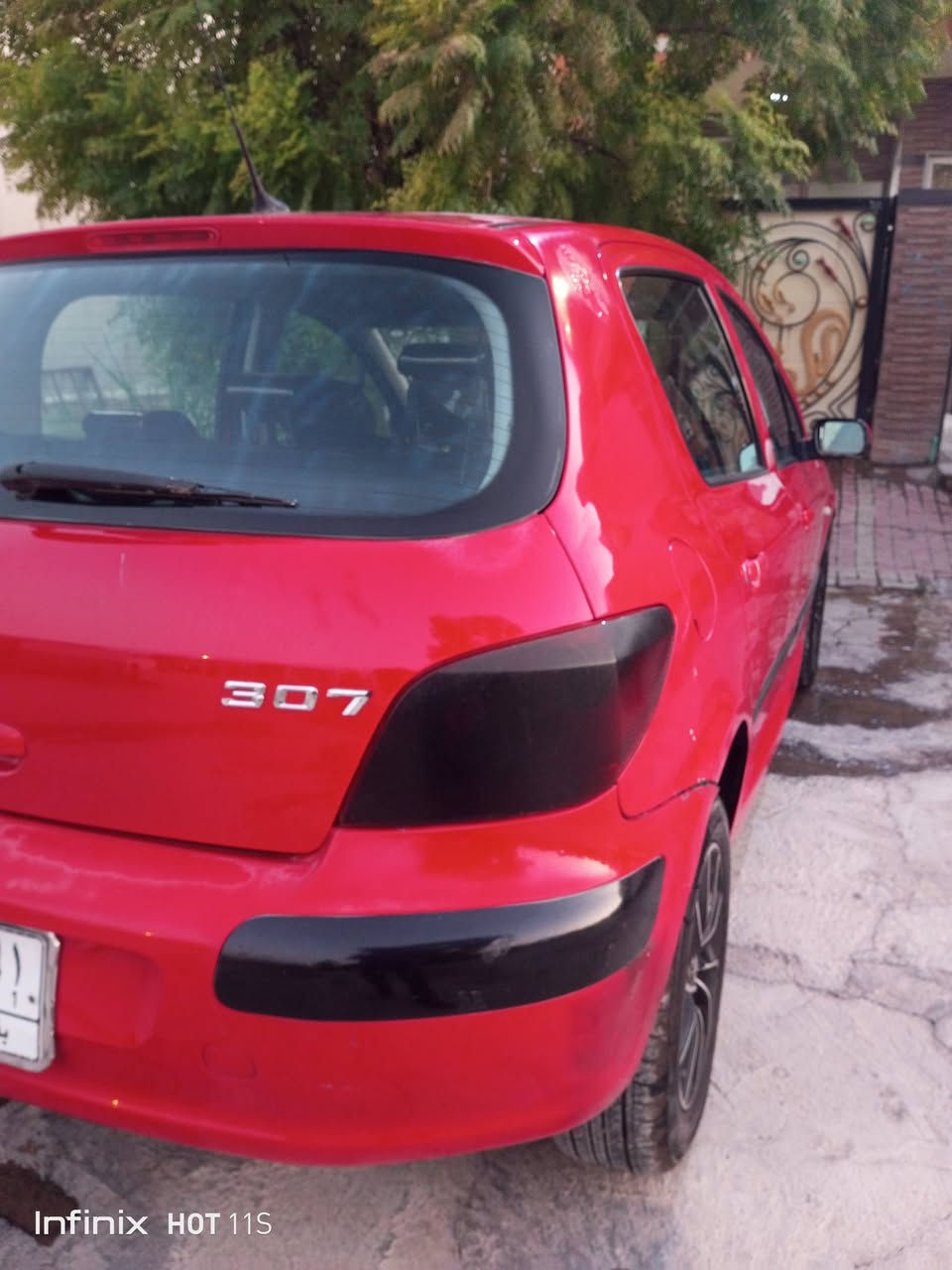 بيجو موديل2004،كيرومحرك ياباني(یارس)،نضيف كلش،بشرط الوكالة وتحويل،تبريد و تدفئة،مابه اي نقص،تايرات جديدة،بطارية،
.
.
.عنوان كلار
سعر45$$$ و معاملة
***********
