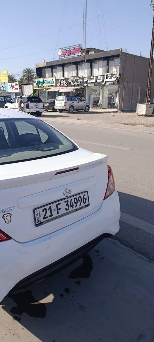 سلام عليكم للبيع نيسان سني موديل 2021
بليته ازرق سياره فول تبريد ثلج قطعه وحده 
سبير منازل السياره كلين تايتل 
ضررها فقط فوك القبق مال جنطه اصبع مو بارد مراجع على حطيته 
رقمها سليمانيه 
ماشيه 126 الف  كشرها نضيف 
السعر:107
رقم ***********
