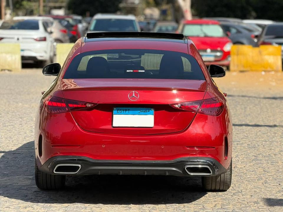 Mercedes C200
Model 2023
AMG NIGHT PACKAGE 
Fully loaded 
Protection from protect me
80000 km
GAS maintenance 
استيراد
Brand new tires
سنطة كهرباء 
الاستفسارات:01155718073


**إذا كنت صاحب هذا الإعلان وتريد حذفه لأي سبب، رجاءا أرسل رسالة إلى الدعم الفني**