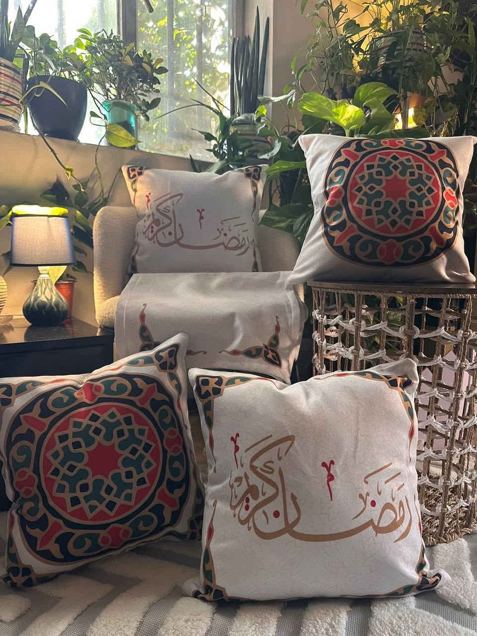 رمضان 🌙 ويانه احلى ⭐️🌙
قماش تركي كوالتي درجه أولى 
وجه كوشه فقط ٤ قطع 
قياس ٤٣*٤٣
سعر ٢٠ فقط بسمايه توصيل مجاني


**إذا كنت صاحب هذا الإعلان وتريد حذفه لأي سبب، رجاءا أرسل رسالة إلى الدعم الفني**